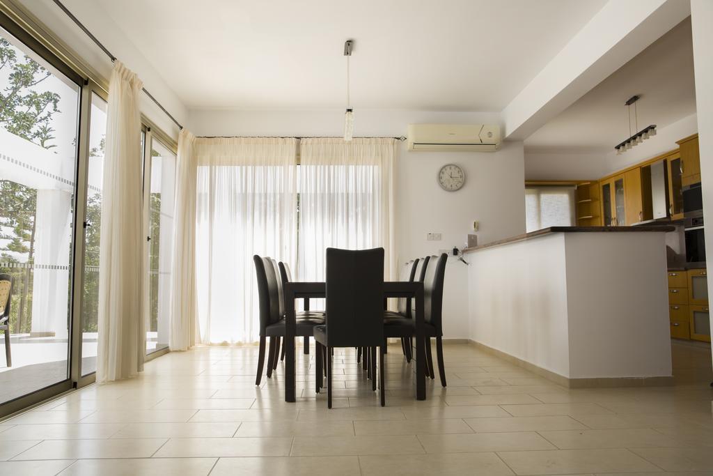 Eliofos Luxury Villa Polis Dış mekan fotoğraf