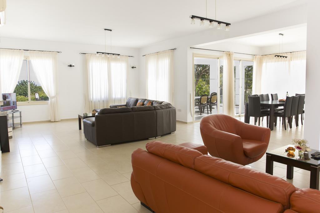 Eliofos Luxury Villa Polis Dış mekan fotoğraf